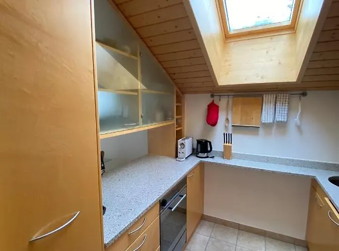 The Nest - Great Overview Daire