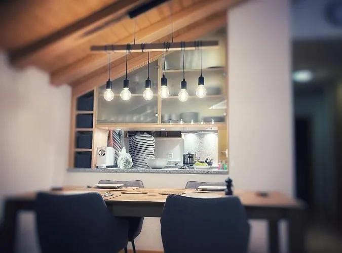 The Nest - Great Overview Daire *